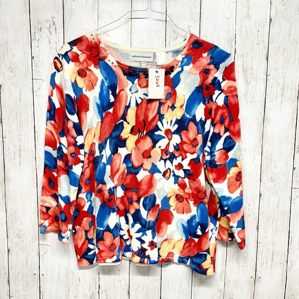 Alfred Dunner Floral Beaded Sweater Women Size L Red Blue White Knit Top 3/4 Slv